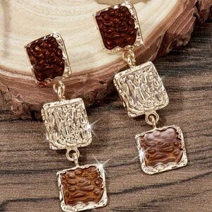 Elegant Gold Tone and Brown Dangle Earrings